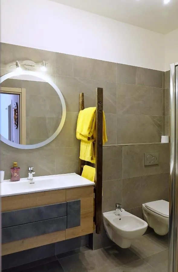 Mont&Lac Limone sul Garda Apartment